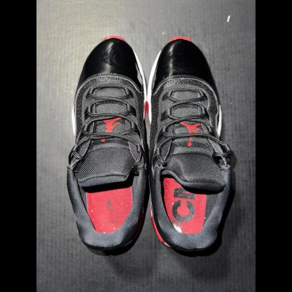 Nike Air Jordan 11 CMFT Low Bred - DM0844-005 - Size 10.5 - Picture 8 of 9